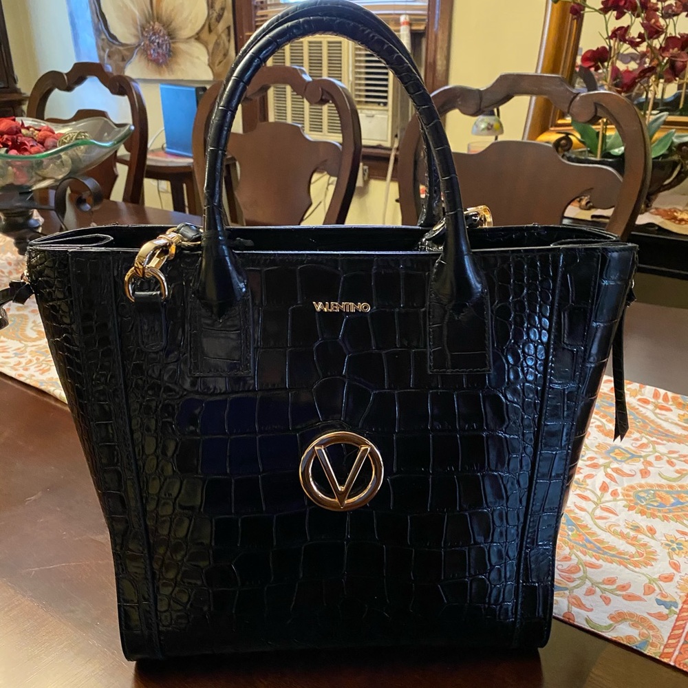Valentino Charmont Leather Bag. Lightly used.